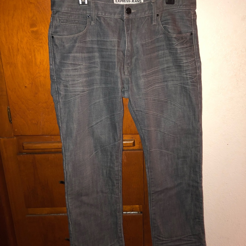 Express Slim Straight Jeans